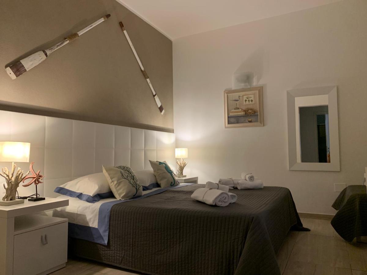 Torre Squillace Aquarama Rooms & Apartments מראה חיצוני תמונה