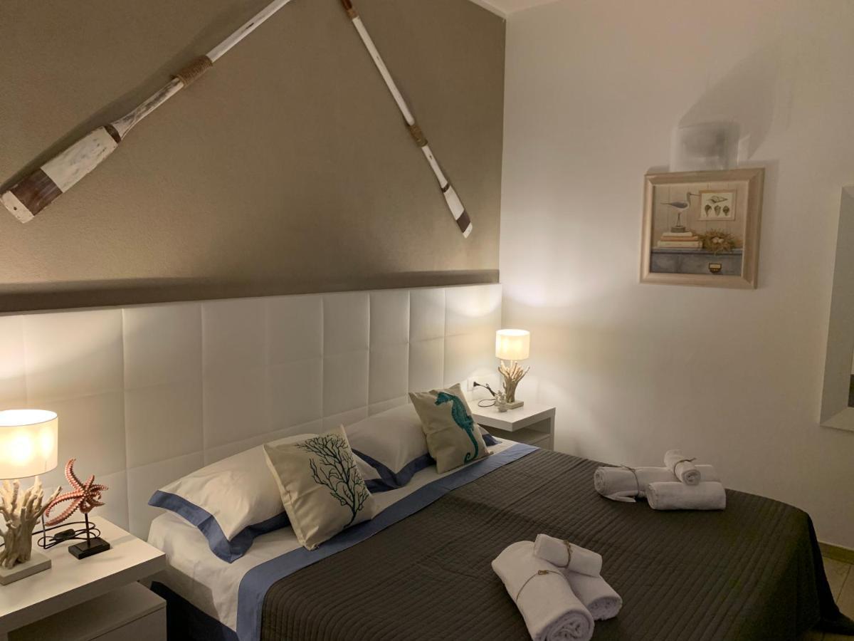 Torre Squillace Aquarama Rooms & Apartments מראה חיצוני תמונה