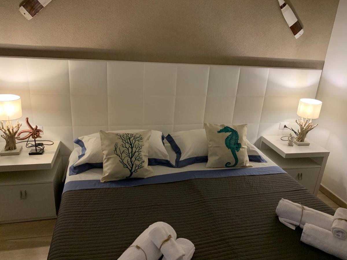 Torre Squillace Aquarama Rooms & Apartments מראה חיצוני תמונה